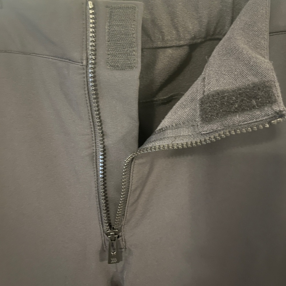 All in Motion NWOT Women’s Slim Snow Sport Pants Black - Picture 9 of 12